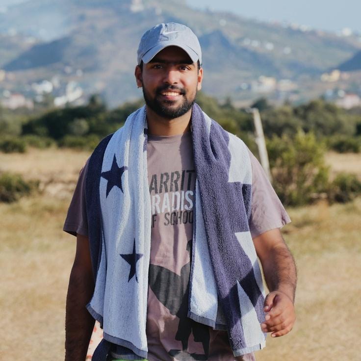 Portrait of Nova Calderon, group coordinator and fusion cooking expert